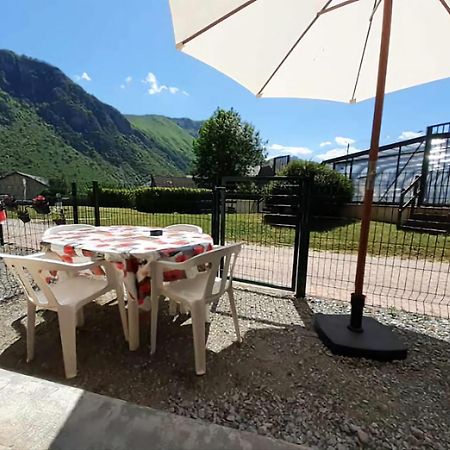Escapade Montagne En Famille, Appartement Cosy Avec Piscine Couverte Bielle Ngoại thất bức ảnh