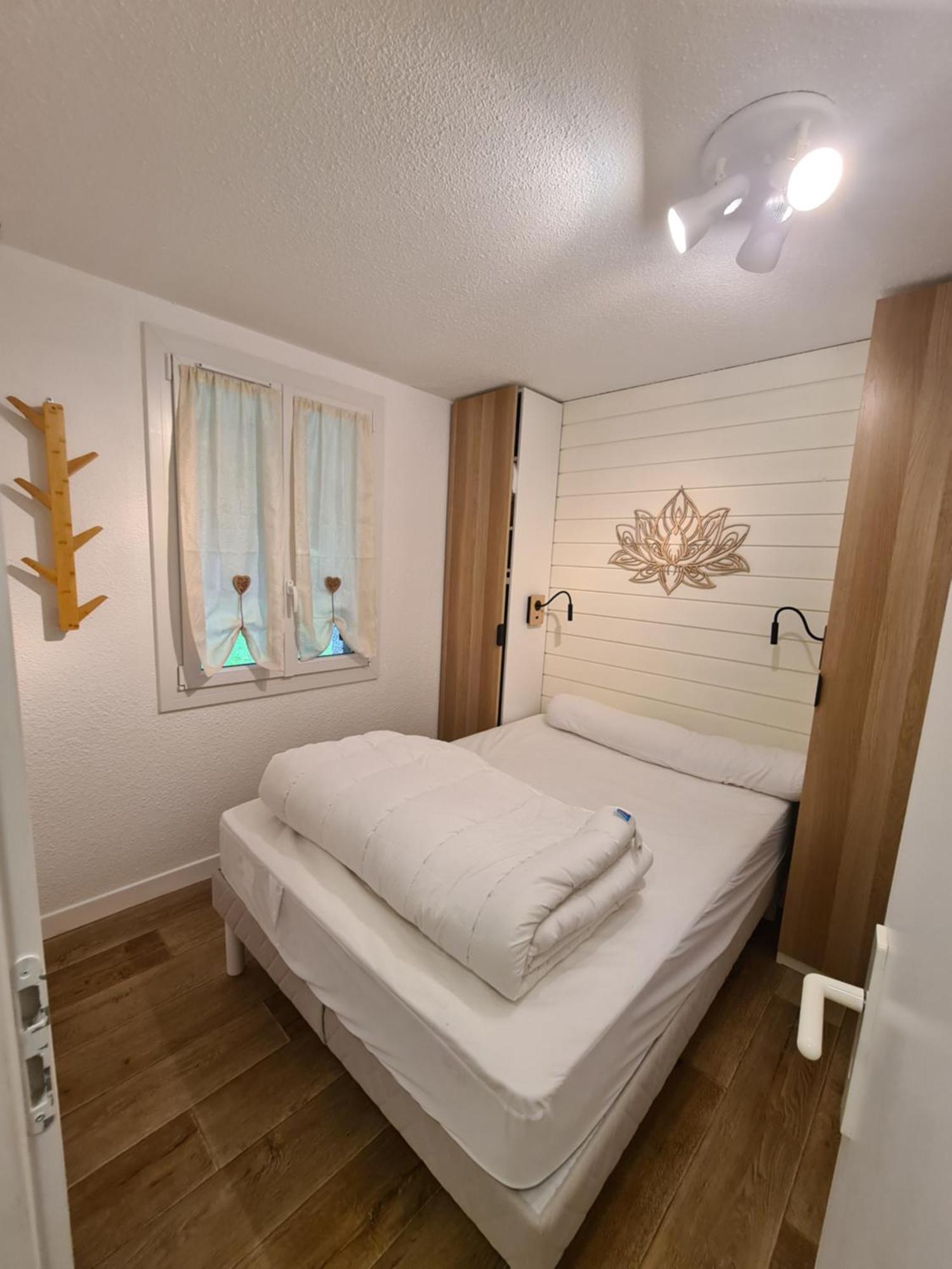 Escapade Montagne En Famille, Appartement Cosy Avec Piscine Couverte Bielle Ngoại thất bức ảnh