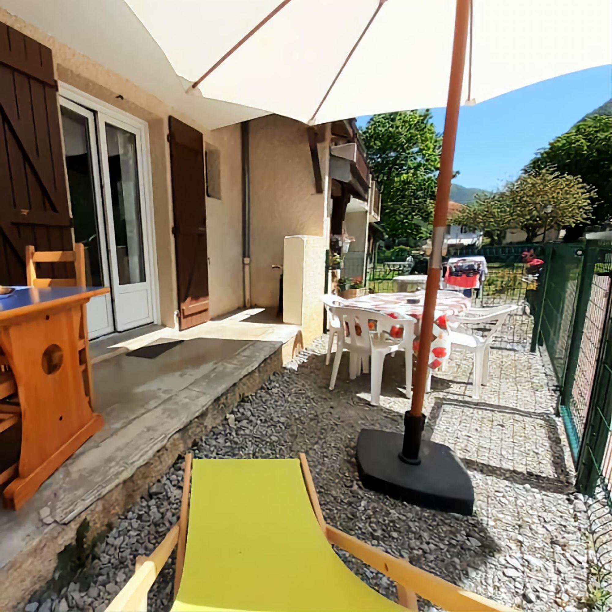 Escapade Montagne En Famille, Appartement Cosy Avec Piscine Couverte Bielle Ngoại thất bức ảnh